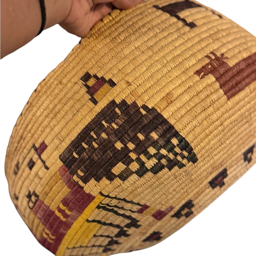 Hopi Pueblo Second Mesa Pictorial Deep Basket VTG Katsina face horses - Picture 12 of 15